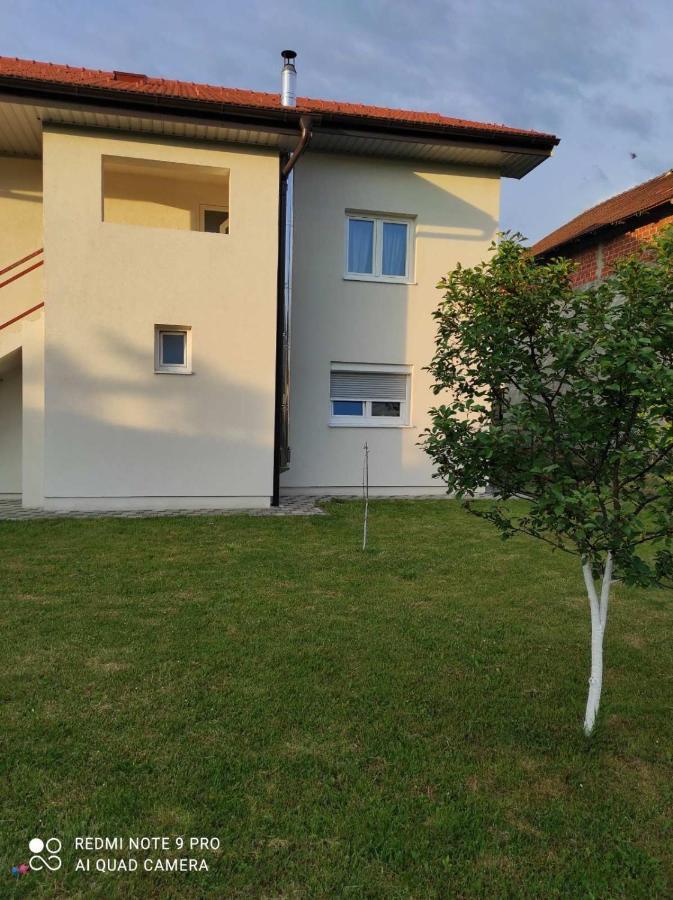 Meri Rooms Bihac Ngoại thất bức ảnh