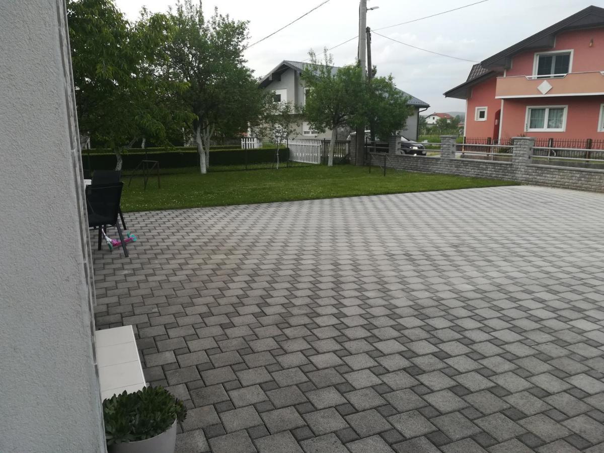 Meri Rooms Bihac Ngoại thất bức ảnh